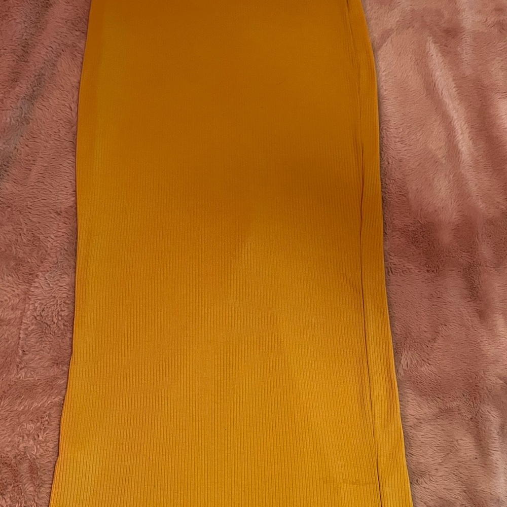 Yellow Sundress - Picture 4 of 4
